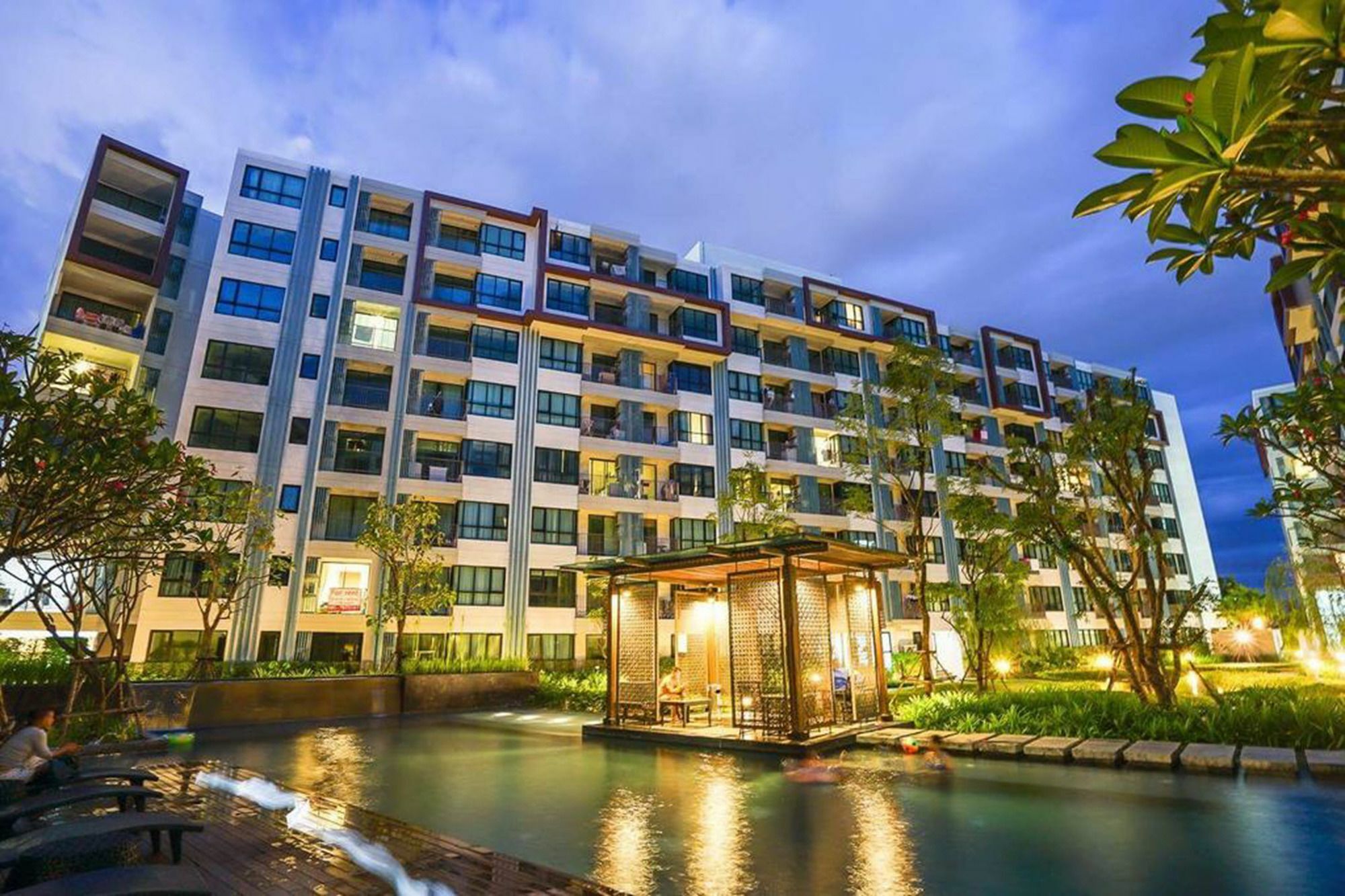 Centrio Nearby Central Phuket المظهر الخارجي الصورة
